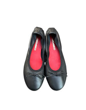 Carica l'immagine nel visualizzatore di Gallery, MINNIE J Chiodini Nera