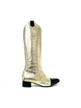 Carica l'immagine nel visualizzatore di Gallery, STIVALE TEX ORO/NERO