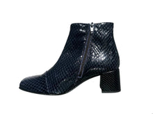 Lade das Bild in den Galerie-Viewer, TJQ Blu/Pitonato
