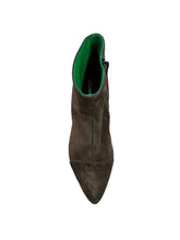 Carica l&#39;immagine nel visualizzatore di Gallery, TJ Marrone Camoscio
