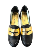Carica l&#39;immagine nel visualizzatore di Gallery, MOCASSINO Diablo Nero/Oro
